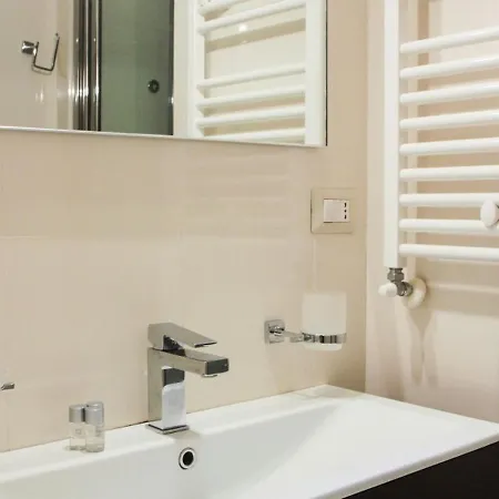 Armony Suites - Classic Double 2 * Roma